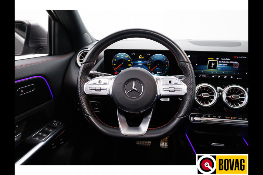 Mercedes-Benz GLA 250 e AMG Line automaat | Panoramadak | Wegklapbare Trekhaak | Adaptive Cruise Elektrische achterklep, Stoelverwarming, Camera, Sfeerverlichting, Navigatie