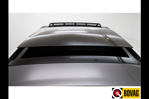 Mercedes-Benz GLA 250 e AMG Line automaat | Panoramadak | Wegklapbare Trekhaak | Adaptive Cruise Elektrische achterklep, Stoelverwarming, Camera, Sfeerverlichting, Navigatie