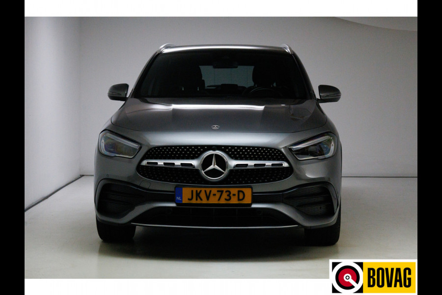 Mercedes-Benz GLA 250 e AMG Line automaat | Panoramadak | Wegklapbare Trekhaak | Adaptive Cruise Elektrische achterklep, Stoelverwarming, Camera, Sfeerverlichting, Navigatie