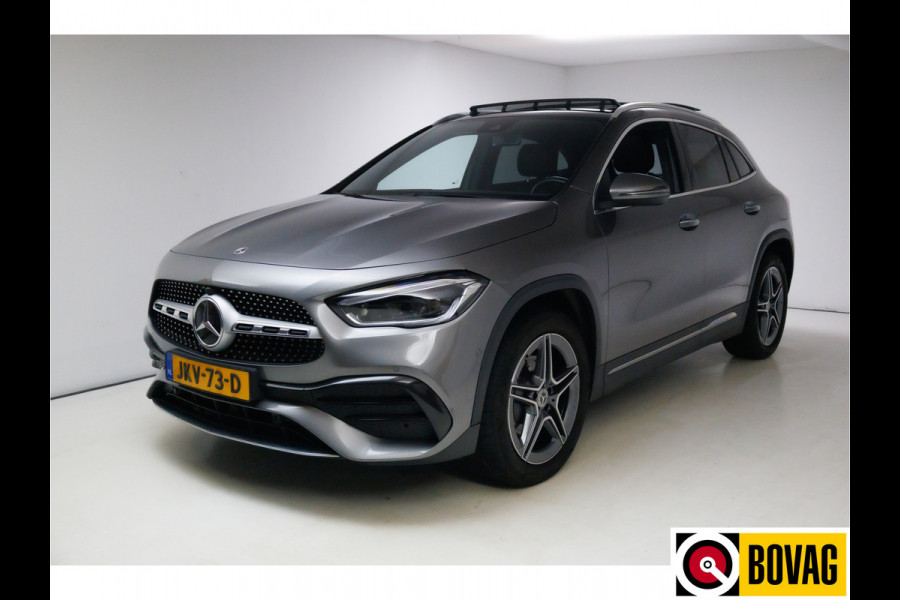 Mercedes-Benz GLA 250 e AMG Line automaat | Panoramadak | Wegklapbare Trekhaak | Adaptive Cruise Elektrische achterklep, Stoelverwarming, Camera, Sfeerverlichting, Navigatie