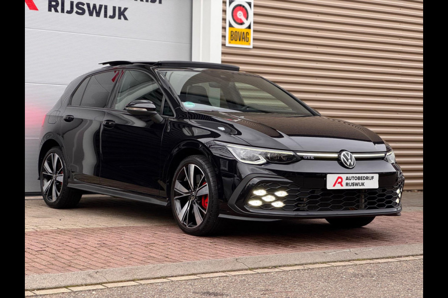 Volkswagen Golf 1.4 eHybrid GTE Pano/Matrix/HuD/Camera