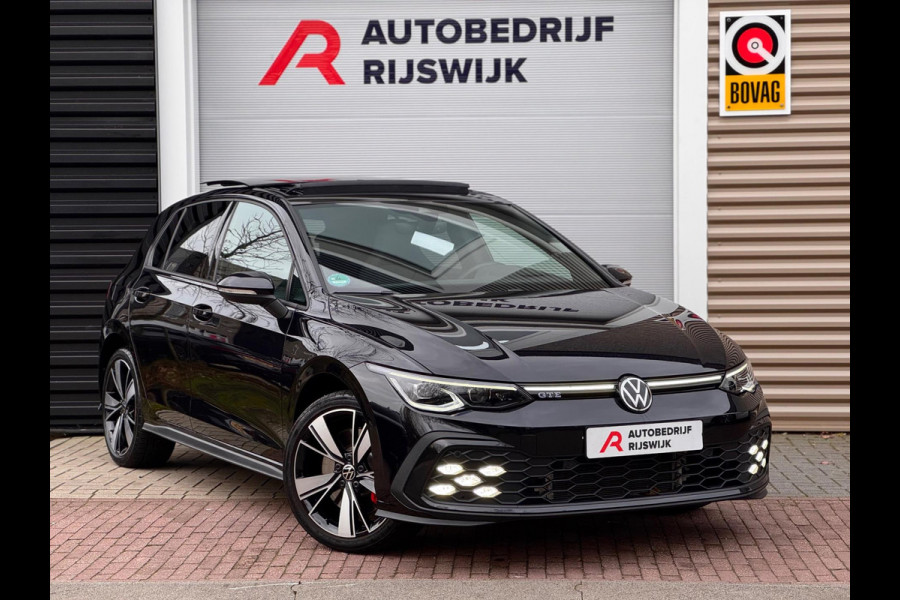Volkswagen Golf 1.4 eHybrid GTE Pano/Matrix/HuD/Camera