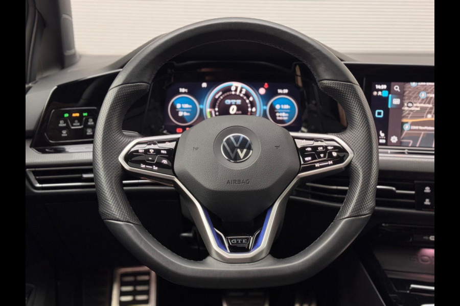 Volkswagen Golf 1.4 eHybrid GTE Pano/Matrix/HuD/Camera