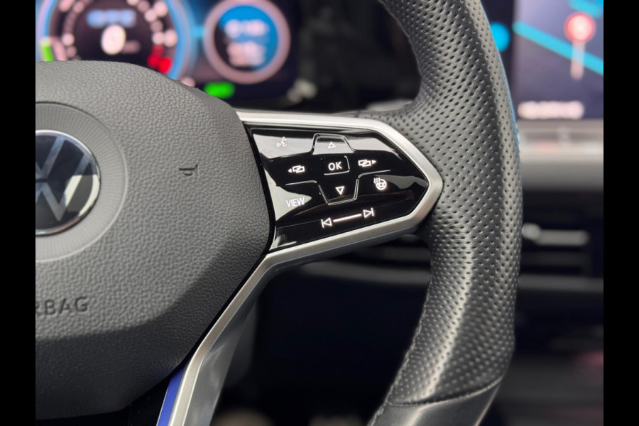 Volkswagen Golf 1.4 eHybrid GTE Pano/Matrix/HuD/Camera