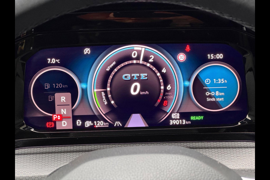 Volkswagen Golf 1.4 eHybrid GTE Pano/Matrix/HuD/Camera