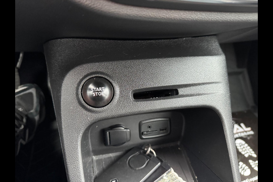 Renault Captur 0.9 TCe Dynamique Led facelift Navigatie PDC Cruise control