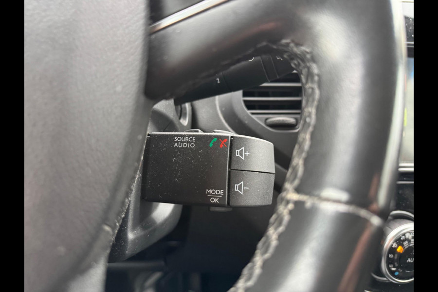 Renault Captur 0.9 TCe Dynamique Led facelift Navigatie PDC Cruise control