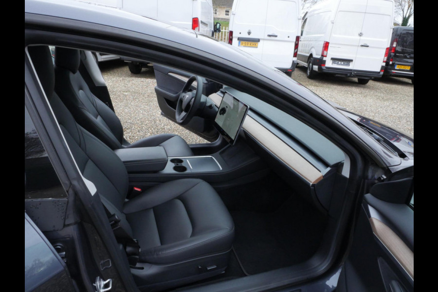 Tesla Model 3 Long Range, AWD, 75 kWh