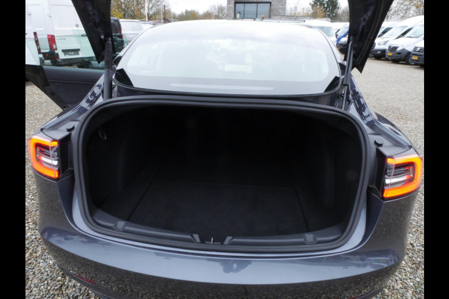 Tesla Model 3 Long Range, AWD, 75 kWh