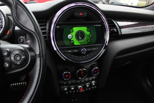 MINI Cabrio 1.5 Cooper / JCW Package / Leder / CarPlay / 18'' / Keyless / Navigatie / Stoelverwarming / Windscherm / Cruise Control