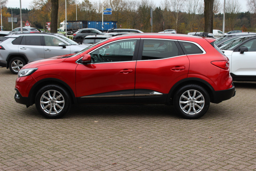 Renault Kadjar 1.2 TCe Intens / Trekhaak / Navigatie / Parkeerhulp V+A / Cruise Control / DAB / Keyless entry / 17'' / Stoelverwarming