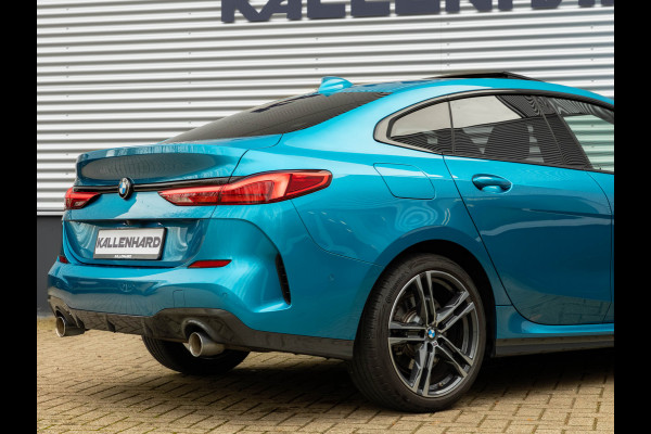 BMW 2 Serie Gran Coupé 220i M-Sport - Pano - Verwarmd Stuurwiel - ACC - Camera
