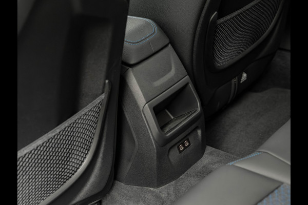 BMW 2 Serie Gran Coupé 220i M-Sport - Pano - Verwarmd Stuurwiel - ACC - Camera