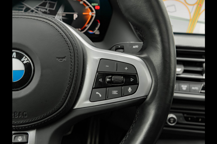 BMW 2 Serie Gran Coupé 220i M-Sport - Pano - Verwarmd Stuurwiel - ACC - Camera