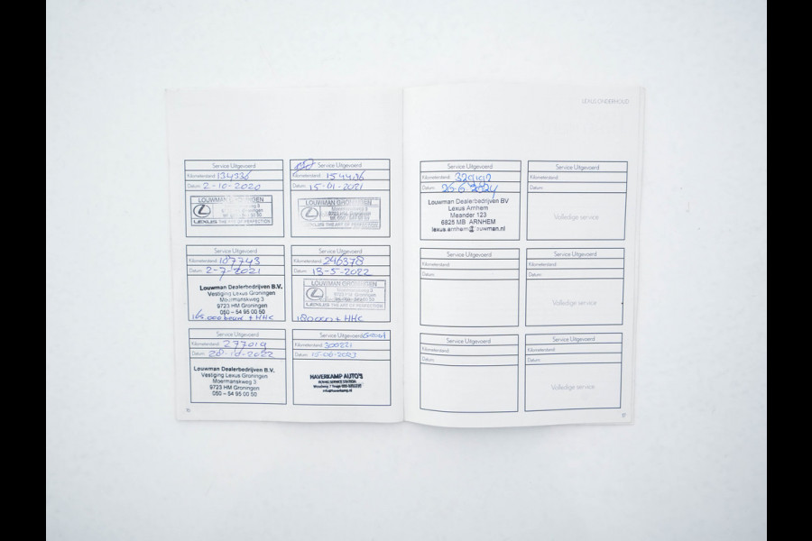 Lexus IS 300h Hybrid Business Line Aut. *PANO | LEATHER-MICROFIBRE | FULL-LED | NAVI-FULLMAP | HEATED-COMFORTSEATS | CAMERA | ECC | SHIFT-PADDLES | PDC | CRUISE | 17''ALU*