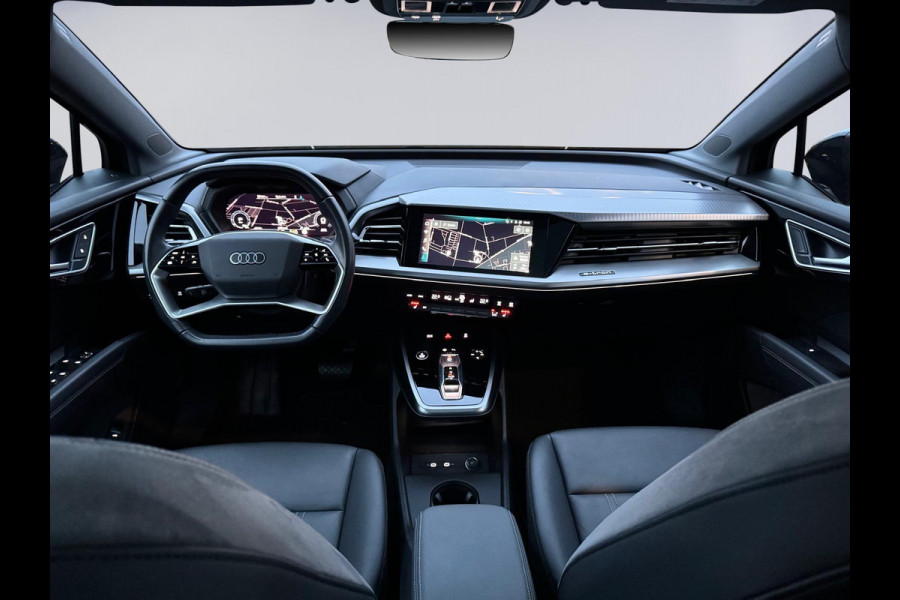 Audi Q4 Sportback e-tron 35 Launch edition Advanced Plus 55 kWh, SOH 92%, panoramadak, leder, trekhaak, stoelverwarming