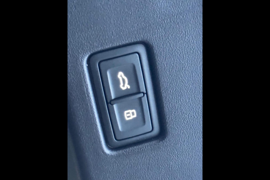 Audi Q4 Sportback e-tron 35 Launch edition Advanced Plus 55 kWh, SOH 92%, panoramadak, leder, trekhaak, stoelverwarming