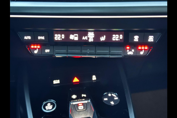 Audi Q4 Sportback e-tron 35 Launch edition Advanced Plus 55 kWh, SOH 92%, panoramadak, leder, trekhaak, stoelverwarming