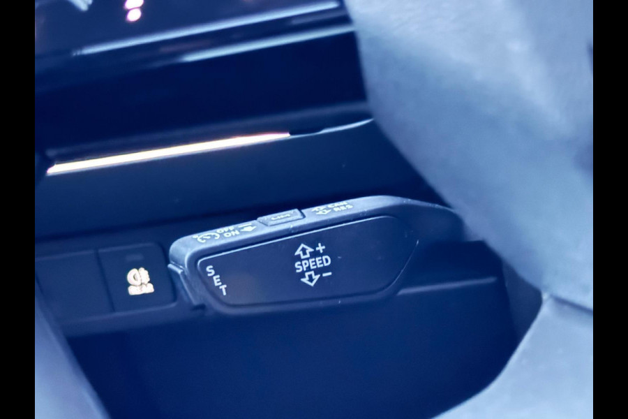 Audi Q4 Sportback e-tron 35 Launch edition Advanced Plus 55 kWh, SOH 92%, panoramadak, leder, trekhaak, stoelverwarming