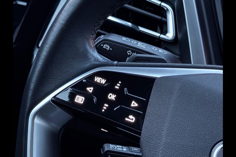 Audi Q4 Sportback e-tron 35 Launch edition Advanced Plus 55 kWh, SOH 92%, panoramadak, leder, trekhaak, stoelverwarming