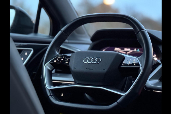 Audi Q4 Sportback e-tron 35 Launch edition Advanced Plus 55 kWh, SOH 92%, panoramadak, leder, trekhaak, stoelverwarming