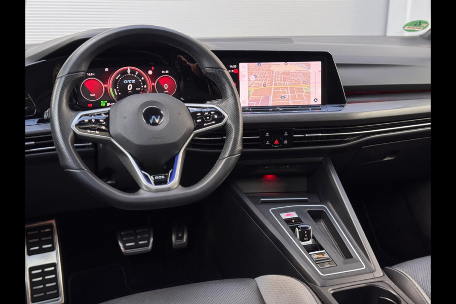 Volkswagen Golf 1.4 eHybrid GTE Pano/Leer/HuD/Camera/Matrix