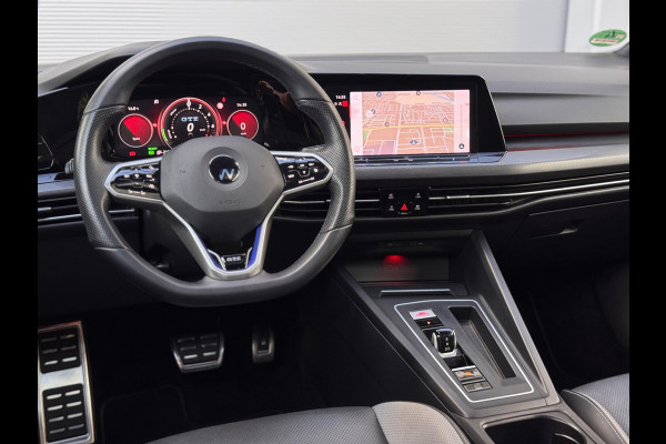 Volkswagen Golf 1.4 eHybrid GTE Pano/Leer/HuD/Camera/Matrix