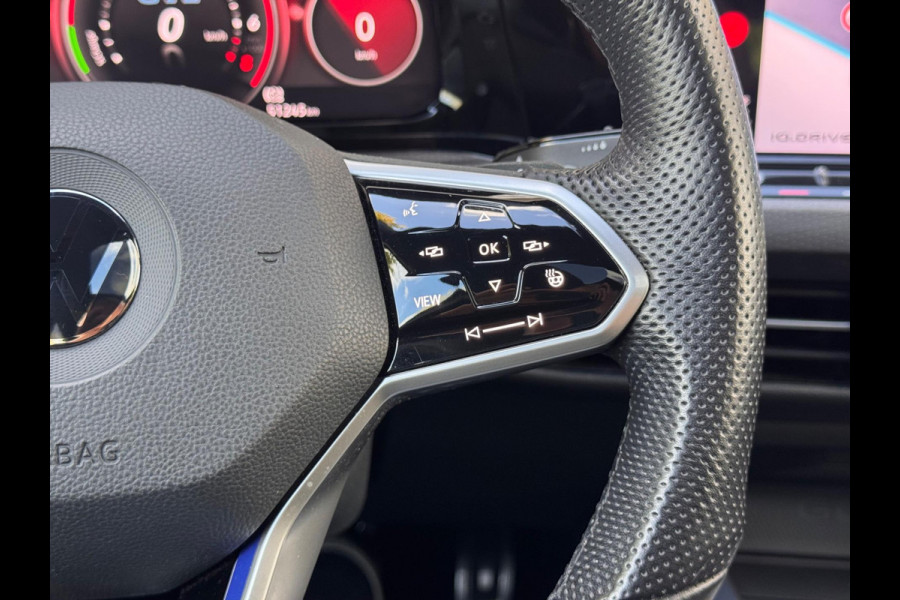 Volkswagen Golf 1.4 eHybrid GTE Pano/Leer/HuD/Camera/Matrix