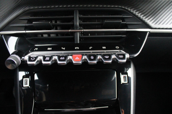 Peugeot 2008 1.2 100PK ALLURE PACK | NAVIGATIE | ACHTERUITRIJ CAMERA | APPLE CARPLAY/ANDROID AUTO | LICHTMETALEN VELGEN 17" | CRUISE CONTROL | LED KOPLAMPEN | DAB+ RADIO | CLIMATE CONTROL |
