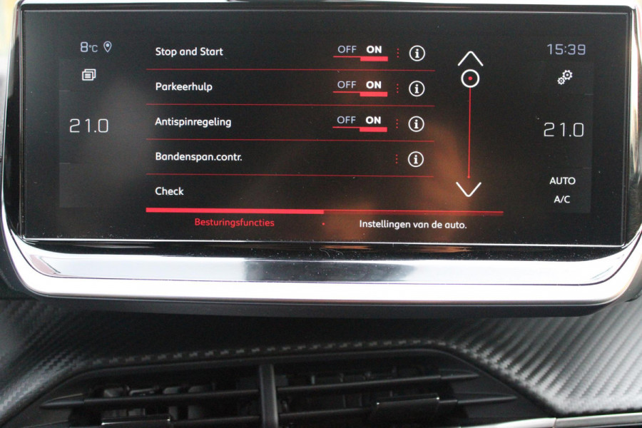 Peugeot 2008 1.2 100PK ALLURE PACK | NAVIGATIE | ACHTERUITRIJ CAMERA | APPLE CARPLAY/ANDROID AUTO | LICHTMETALEN VELGEN 17" | CRUISE CONTROL | LED KOPLAMPEN | DAB+ RADIO | CLIMATE CONTROL |