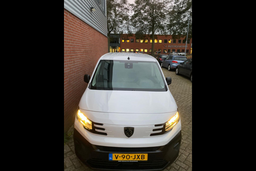 Peugeot Partner 1.5 BlueHDi Airco Navi Trekhaak