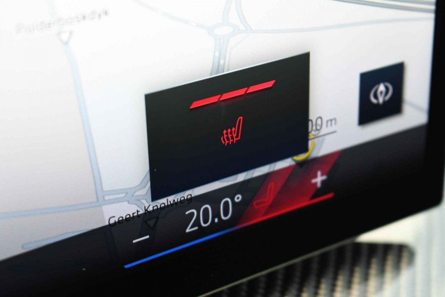 BMW 3 Serie Touring 330e M-Sport LCI-2 Pano Trekh ACC H/K 360 HUD 19inch