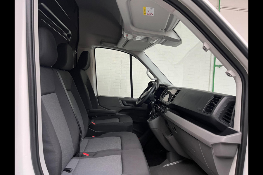 Volkswagen Crafter LAADKLEP L3H3 AUTOMAAT DSG 35 2.0 TDI 140PK 3Persoons, Airco, CruiseControl, Groot Scherm, RIJKLAARPRIJS!