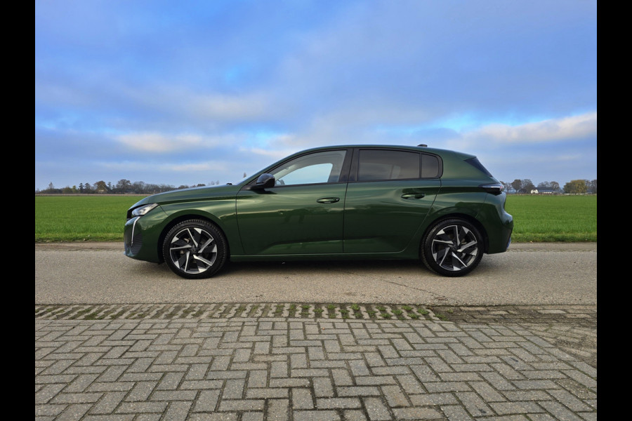 Peugeot 308 1.2 PureTech Allure - 130 Pk - Euro 6 - ParkeerCamera - Navi - ACC - Climate Control