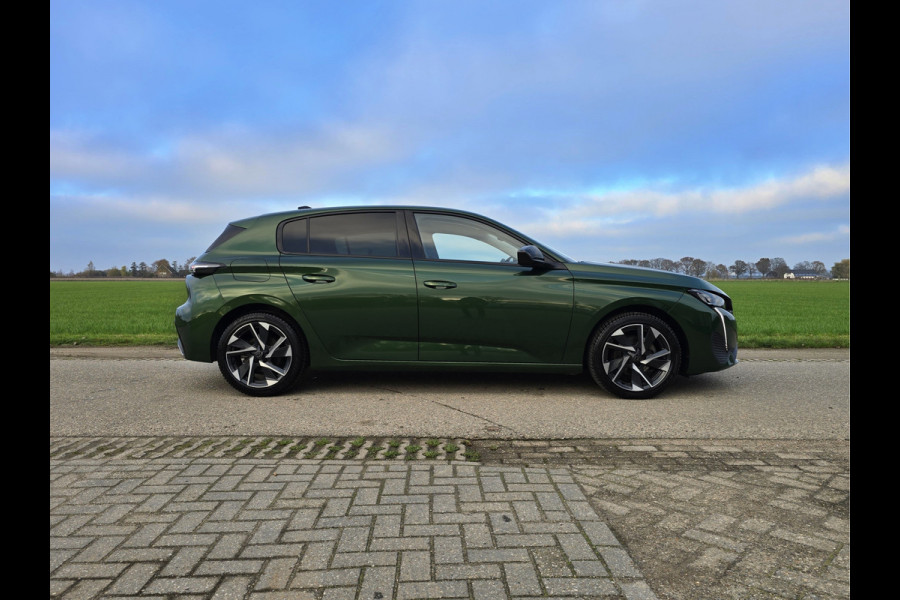 Peugeot 308 1.2 PureTech Allure - 130 Pk - Euro 6 - ParkeerCamera - Navi - ACC - Climate Control