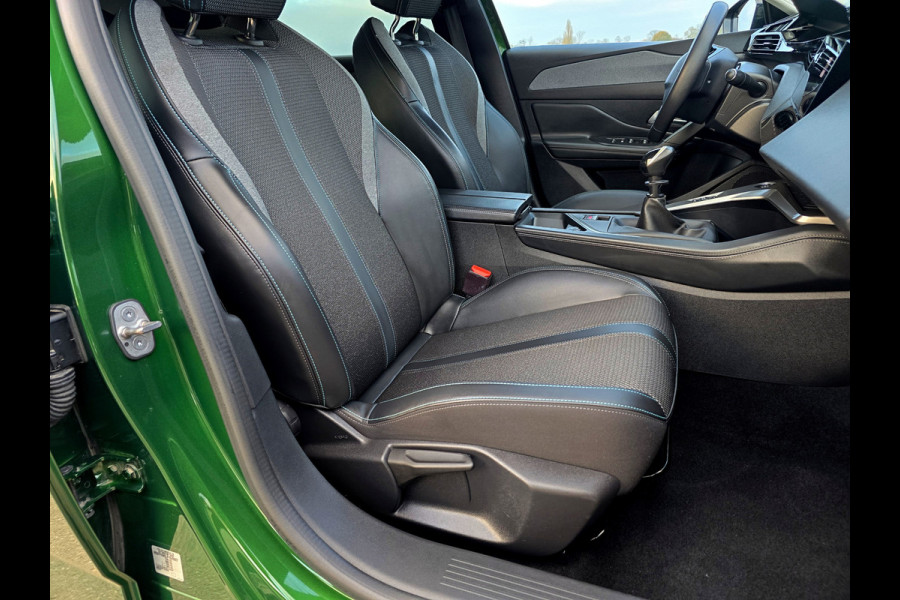 Peugeot 308 1.2 PureTech Allure - 130 Pk - Euro 6 - ParkeerCamera - Navi - ACC - Climate Control