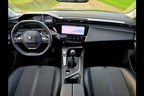 Peugeot 308 1.2 PureTech Allure - 130 Pk - Euro 6 - ParkeerCamera - Navi - ACC - Climate Control