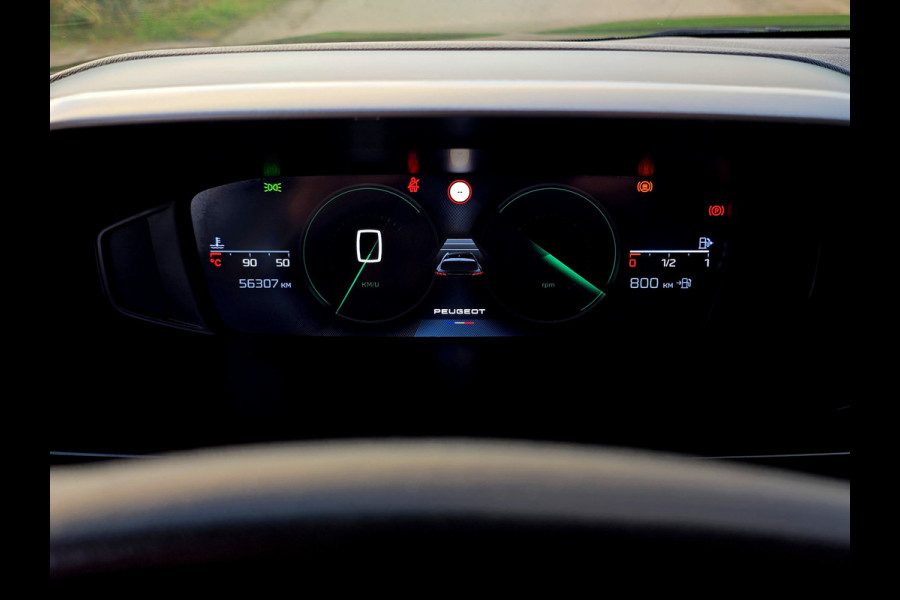 Peugeot 308 1.2 PureTech Allure - 130 Pk - Euro 6 - ParkeerCamera - Navi - ACC - Climate Control