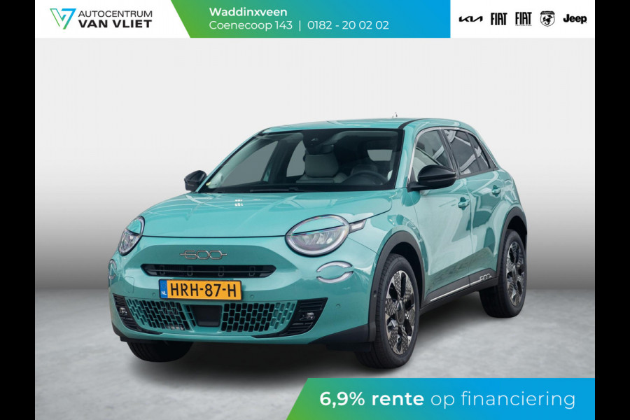 Fiat 600 1.2 Hybrid La Prima | Clima | Adapt. Cruise | Camera | BSM | 18" | Stoelverwarming | Apple Carplay | Elektr. A-Klep