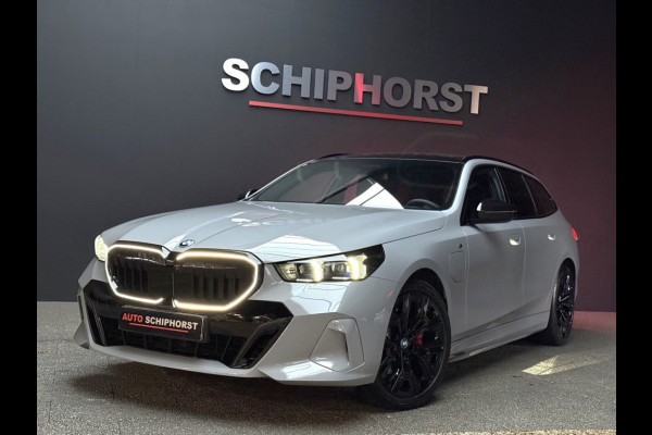 BMW 5 Serie 530e x-Drive M-Sport Pro-20 inch trekhaak panorama key-less