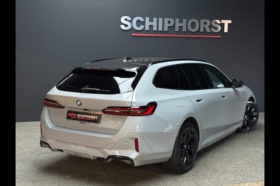 BMW 5 Serie 530e x-Drive M-Sport Pro-20 inch trekhaak panorama head-up key-less