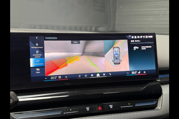 BMW 5 Serie 530e x-Drive M-Sport Pro-20 inch trekhaak panorama head-up key-less