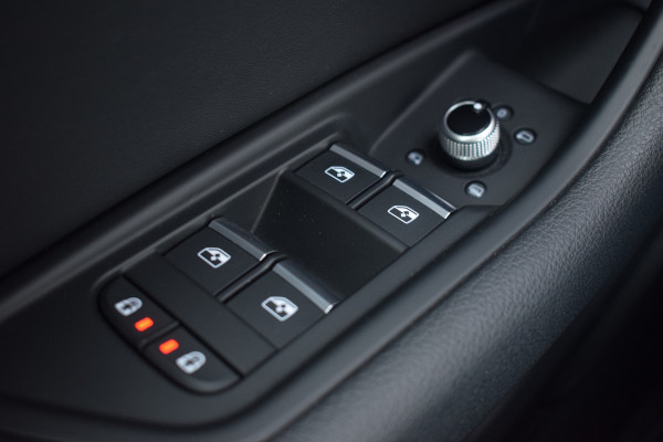 Audi A5 Sportback 35 TFSI 150pk S-line Competition | Panoramadak | B&O | Trekhaak