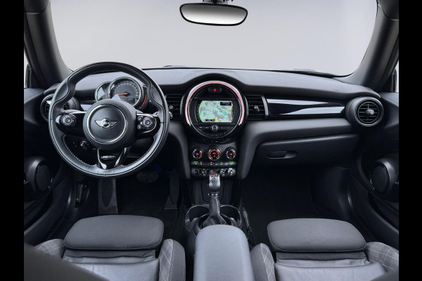MINI Mini 1.5 Cooper AUTOMAAT Chili Business, 25000 km, navigatie, 1/2 lederen sportinterieur, Origineel Nederlandse auto nap