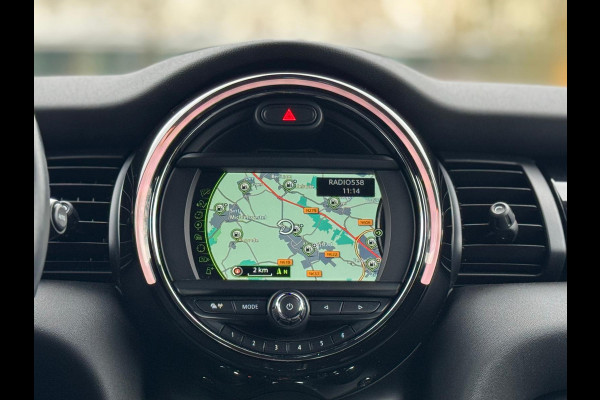 MINI Mini 1.5 Cooper AUTOMAAT Chili Business, 25000 km, navigatie, 1/2 lederen sportinterieur, Origineel Nederlandse auto nap