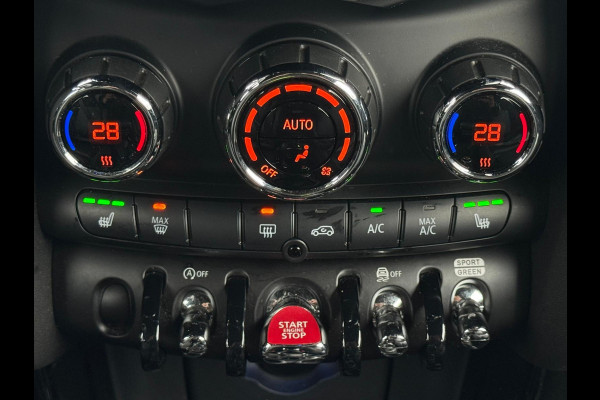 MINI Mini 1.5 Cooper AUTOMAAT Chili Business, 25000 km, navigatie, 1/2 lederen sportinterieur, Origineel Nederlandse auto nap