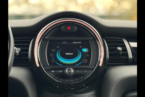 MINI Mini 1.5 Cooper AUTOMAAT Chili Business, 25000 km, navigatie, 1/2 lederen sportinterieur, Origineel Nederlandse auto nap