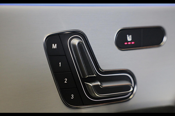 Mercedes-Benz CLA-Klasse Shooting Brake 250 e AMG Line / ACC / Memory / Head Up / Elek Stoelen / 360 Camera / Lane Assist / 19 Inc