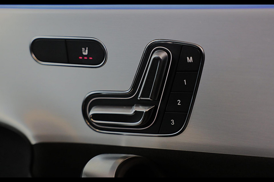 Mercedes-Benz CLA-Klasse Shooting Brake 250 e AMG Line / ACC / Memory / Head Up / Elek Stoelen / 360 Camera / Lane Assist / 19 Inc