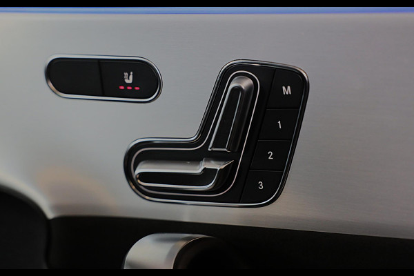 Mercedes-Benz CLA-Klasse Shooting Brake 250 e AMG Line / ACC / Memory / Head Up / Elek Stoelen / 360 Camera / Lane Assist / 19 Inc